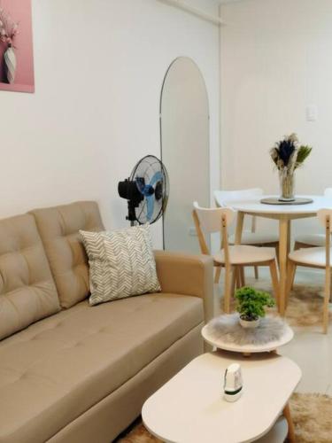 2BR Condo by Coco's Haven, Manila