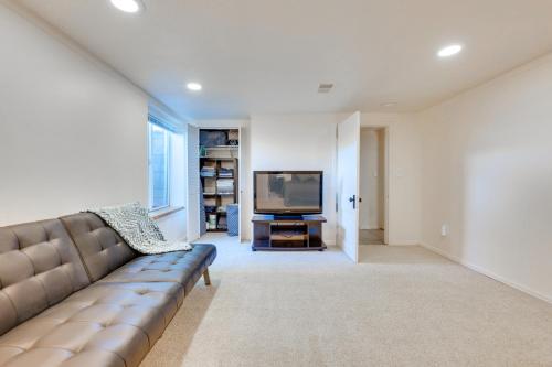 Inviting Boulder Apartment with Private Yard!