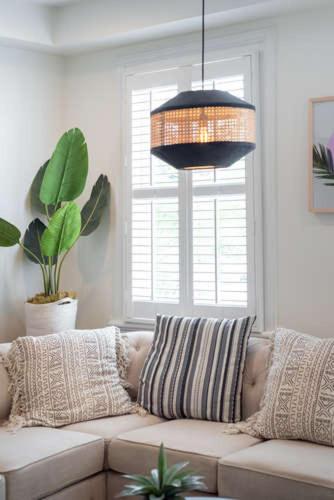 The Quarters on Spring The Quarters on Spring