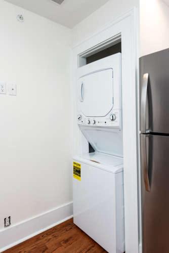 The Quarters on Spring The Quarters on Spring