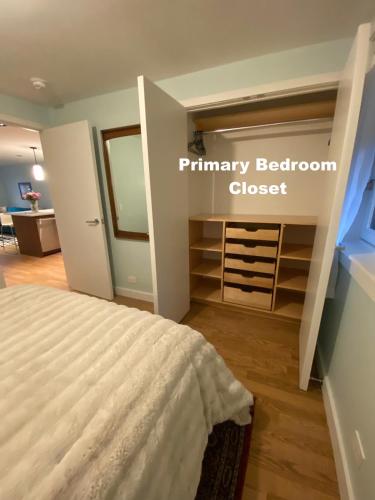 Cozy Garden Apt in Williamsburg NYC Townhouse in Brooklyn, USA
