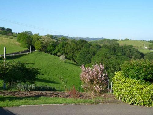 Kilátás, Perratzu Landarbide -Ideal parejas by Egona in Aia