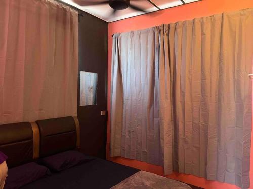 Wi-Fi 100MB Free Ipoh Happy Big House SemiD TH24 16 pax