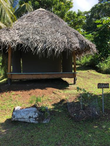 Fare Hau Camp in Tahaa