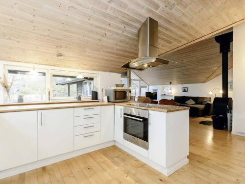 Oprema, 8 person holiday home in Rødby-By Traum in Lidsovej