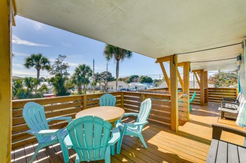 Classic Laguna Beach Condo -1 Block to Sand! - image 6