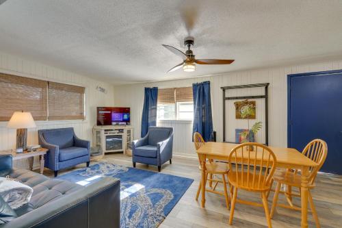 Classic Laguna Beach Condo -1 Block to Sand! - image 10