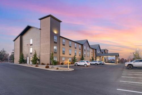 Best Western Plus Bend North - image 7