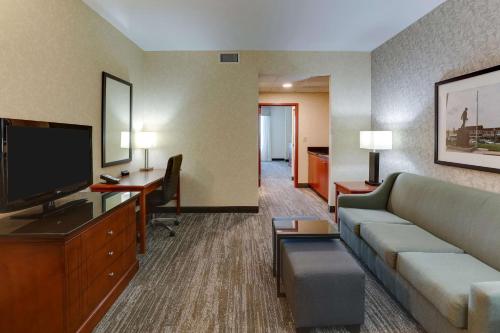 Drury Inn & Suites Independence