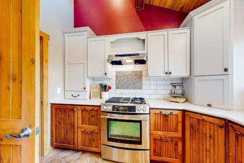 Flagstaff Fantasy - Casita near สวนธอร์ป