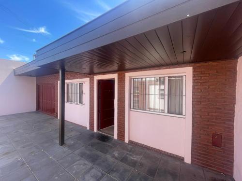 Casa con piscina, Mar del Plata, solo familias!