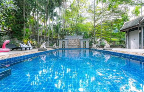 Classic Thai style Cozy Villa pool garden