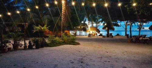 Bintan Brzee Beach in Bintan Island - Bungalow 1 in Teluk Bakau