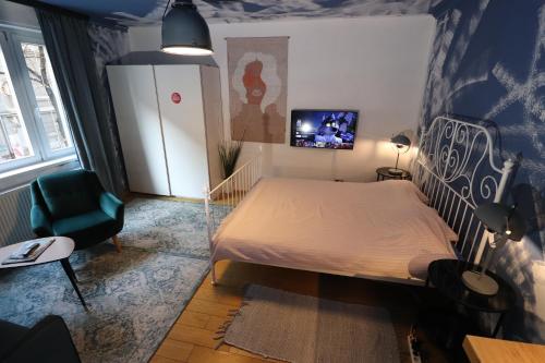 Ava apartment,speed Wi Fi,Netflix,between bus and train station