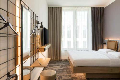 room detail thumbnail 0