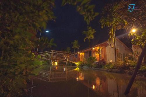 Muong Dinh Lodge