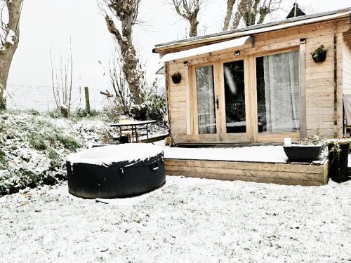 Chalet Studio 5kms Etretat in Villainville