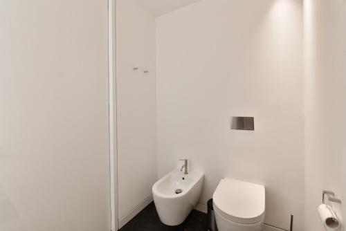 Three-Bedroom Apartment image 10