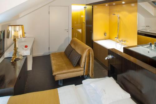 Deluxe Double Room room in Alma Boutique-Hotel