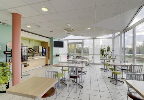 Ibis budget Montluçon - image 10