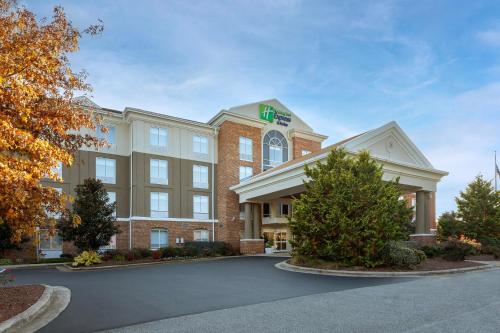 Holiday Inn Express Hotel & Suites Greensboro - Airport Area, an IHG Hotel