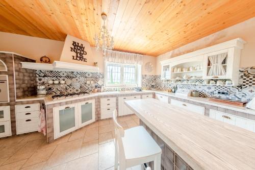 virtuve, Villa Le Cicale - Irpinia in Prata di Principato Ultra