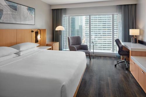 Delta Hotels by Marriott Toronto image 14