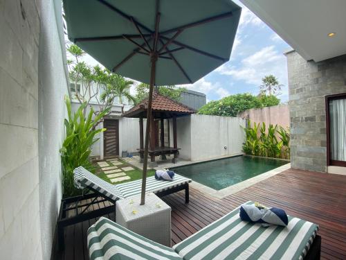 Villa Sebelas Legian