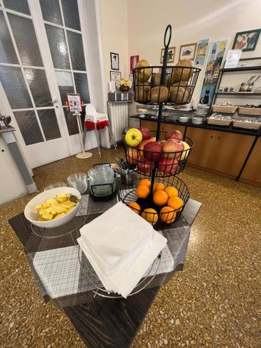 Hotel Cairoli - image 3