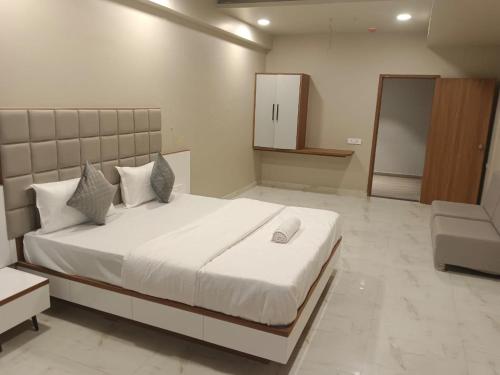 HOTEL NAMO STAR & GUEST HOUSE photo 4