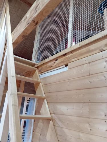 La p'tite maison bois du hérisson (La p'tite maison bois du herisson) in Menetrux-en-Joux