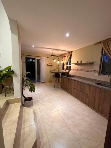 Kitchen, Casa de Ali in Cerritos