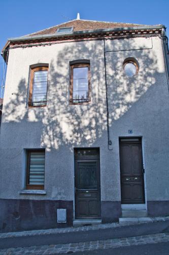 A szálláshely kívülről, Logement spacieux centre Joigny 4 à 6 pers - Zen 2 (Logement spacieux centre Joigny 4 a 6 pers - Zen 2) in Joigny