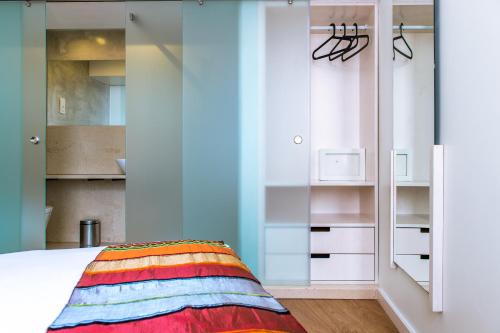 Standard Single Room image 3