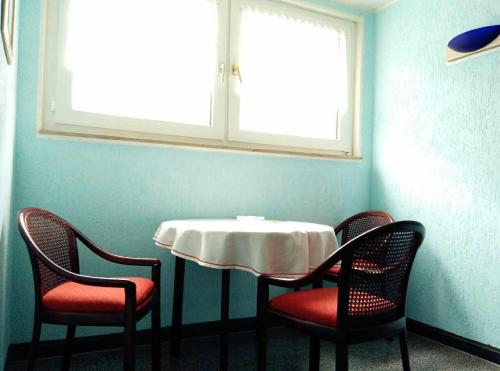 Hotel Yans – Oberhausen, IN