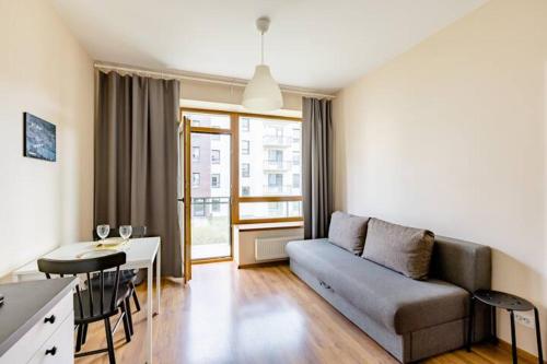 Near PANORAMA apartment Self check-in Garage free – khách sạn tại Zverynas eldership