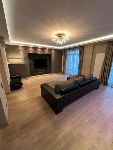 Apartment on Arkhipenka with Panorama View, Lviv (foto 6)