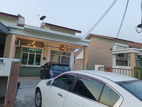 SEPANG CERIA Homestay