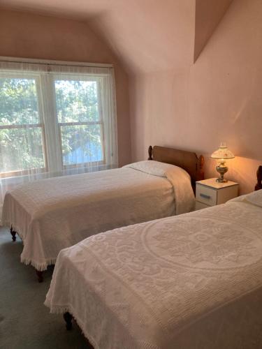 Lodi Hill House Bed and Breakfast - image 9