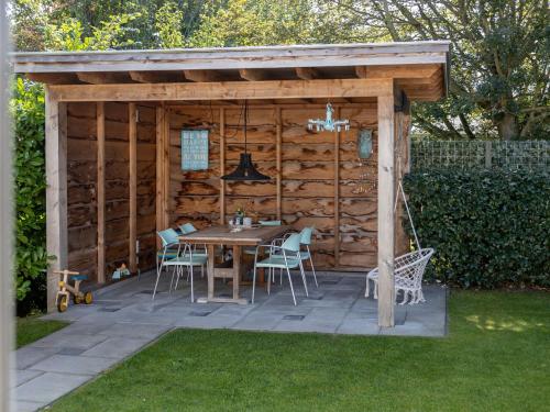 Beachside holiday home in Kamperland with garden Beachside holiday home in Kamperland with garden