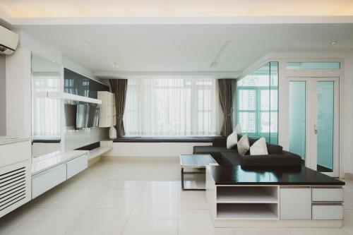 Two Bedroom Suites image 8
