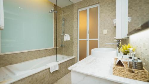 Two Bedroom Suites image 1