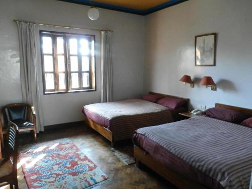 room detail thumbnail 1