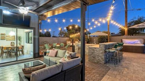 Mid Century Modern Retreat in Old Town Scottsdale