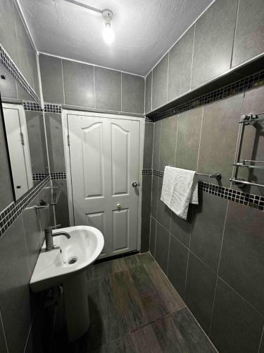 Three-Bedroom Chalet image 1