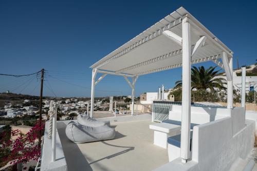 منظر, Santorini-treasures Rosemary villa traditional in امبوريو