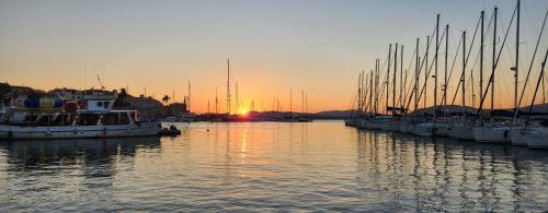 منظر, شقة 100 متر مربع من 3 غرفة و3 حمام خاص في مركز مدينة الغيرو (Buona IDEA) in مركز مدينة الغيرو