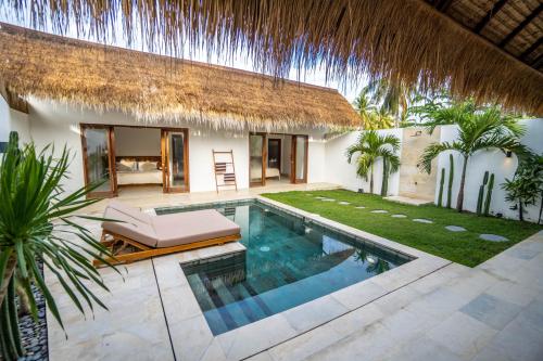 Palm Merah Villas - Private pool