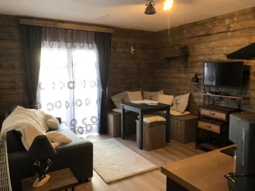 Appartement Zirbenduft Ferienhaus Fuenf Sinne in Döbriach, Österreich