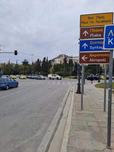Chic Comfort: Where Cozy Meets Professional, Atenas (foto 9)